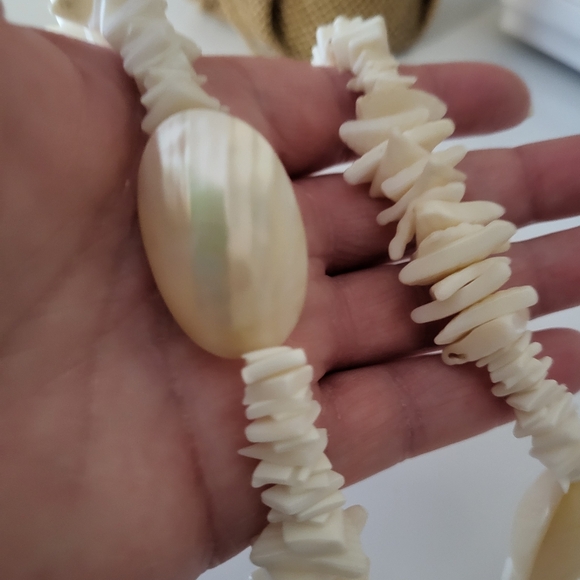 Vintage Mother of Pearl and Puka Shell Necklace - Picture 2 of 16